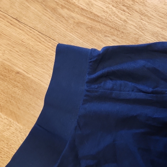 Divided navy skater skirt sz XS - Picture 2 of 2